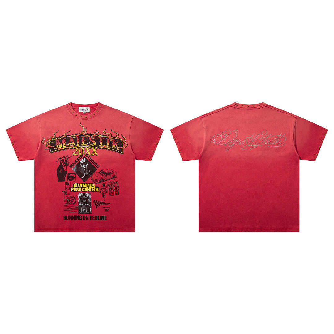 Vintage Red Retro Portrait Letter Graphic T‑Shirt