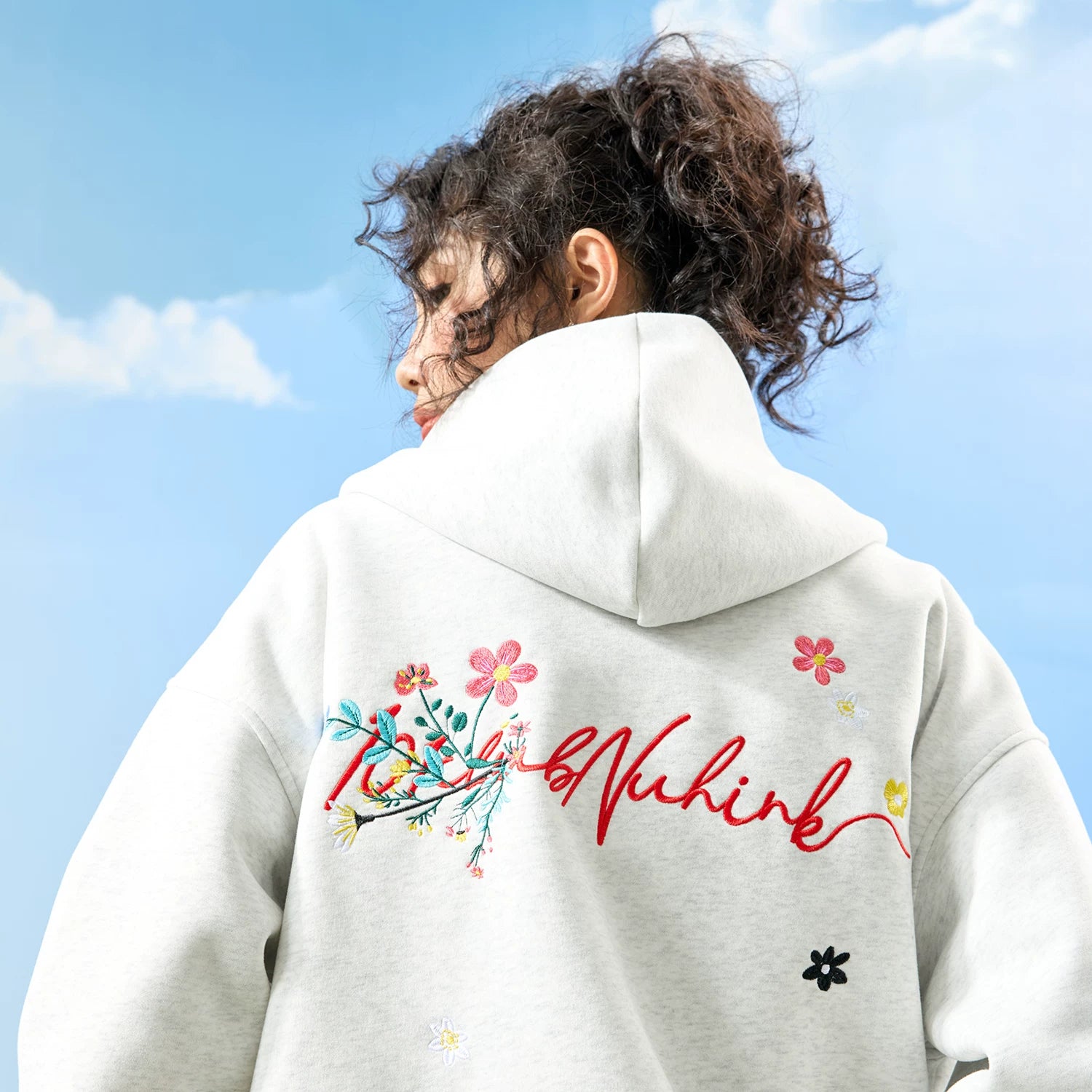 Nuthink American retro floral embroidery letter hooded cardigan, sweatshirt jacket, men's and women's new styles for spring 2026