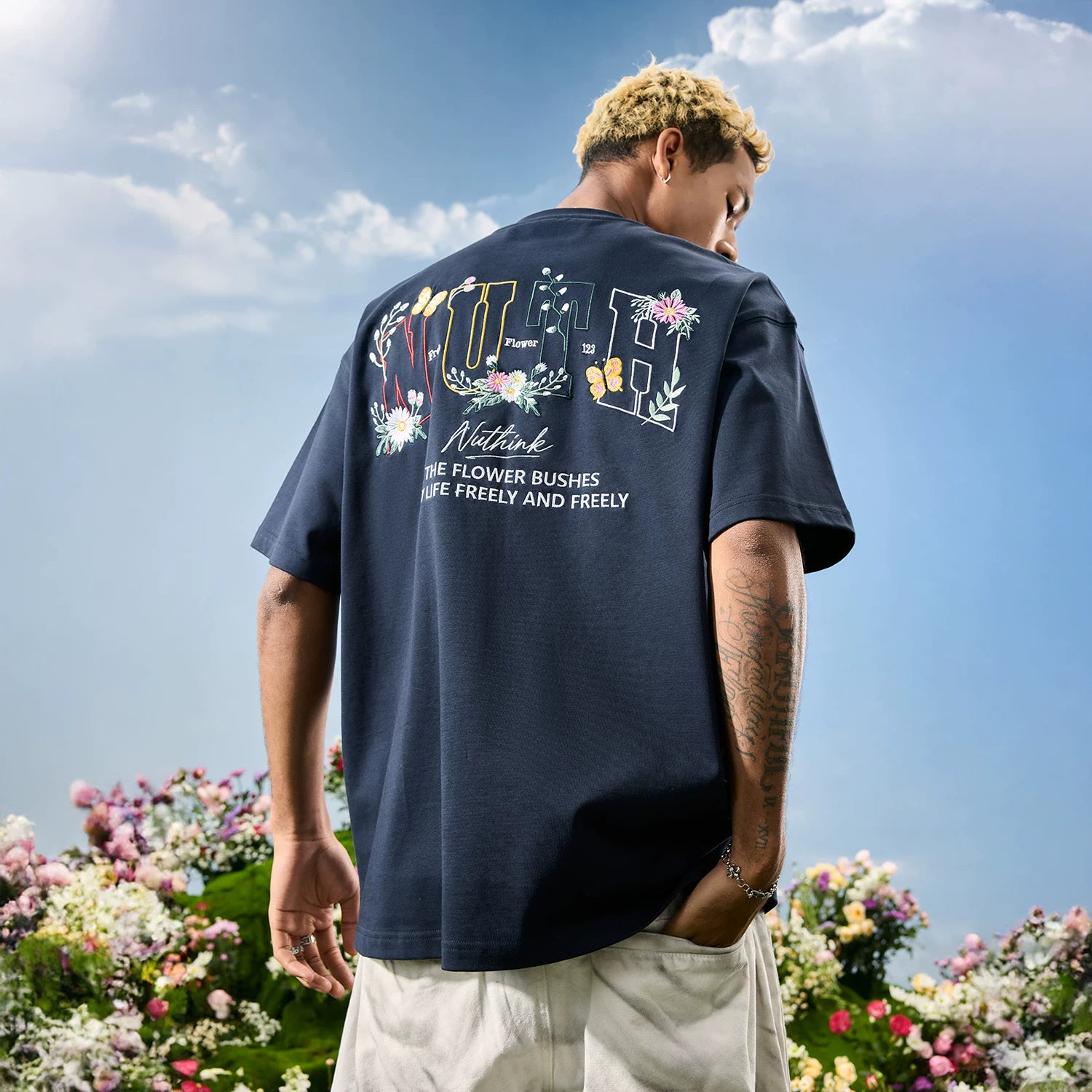 Nuthink American Trendy Brand Retro Heavy Industry Embroidery Flower Letter T-shirt Men's Short Sleeve Women's Summer 2026 New Edition