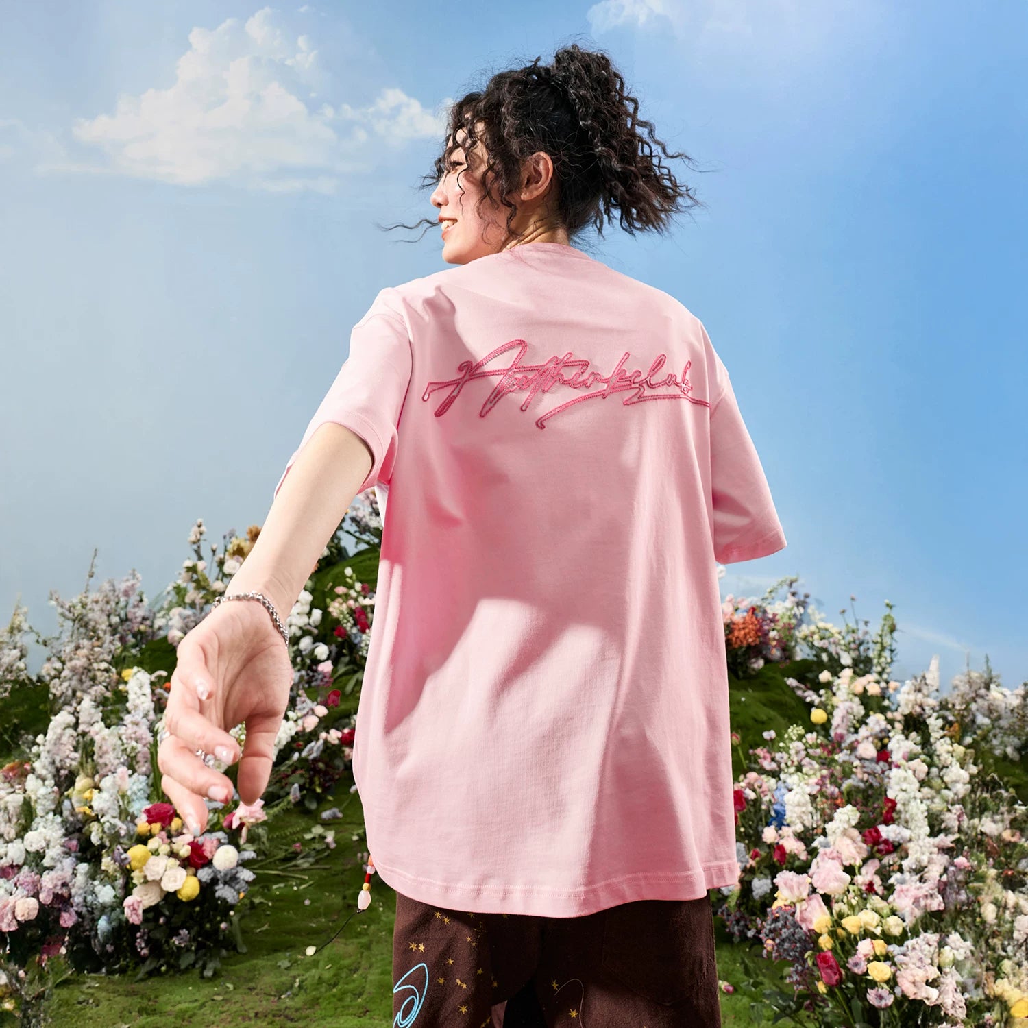Nuthink American Dopamine Embroidered Letter Short Sleeve T-shirt Solona Cool Men and Women 2026 Summer New Collection