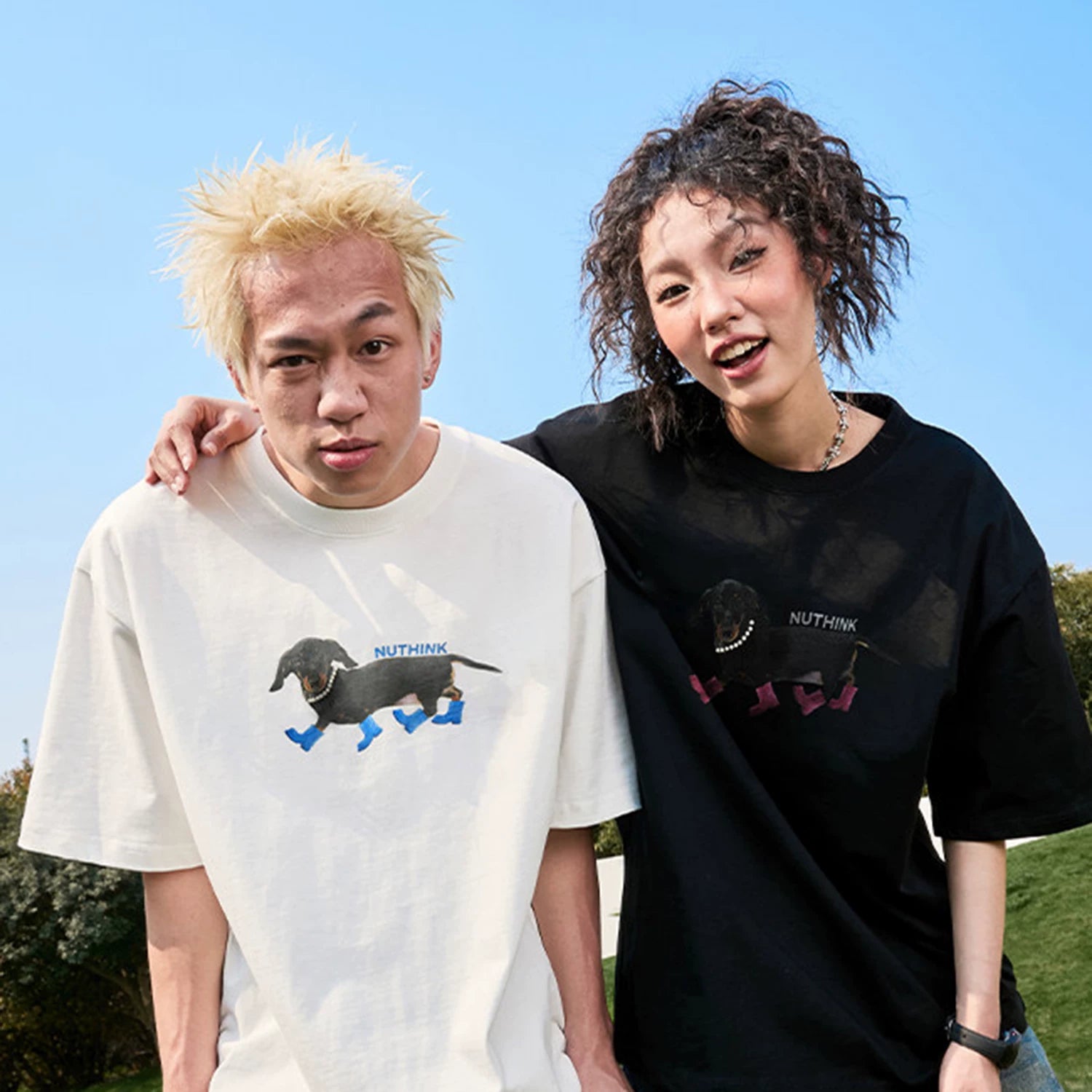 Nuthink Trendy Sausage Dog Short Sleeve Dog T-shirt Pearl American Loose Couple New Style for Summer 2026