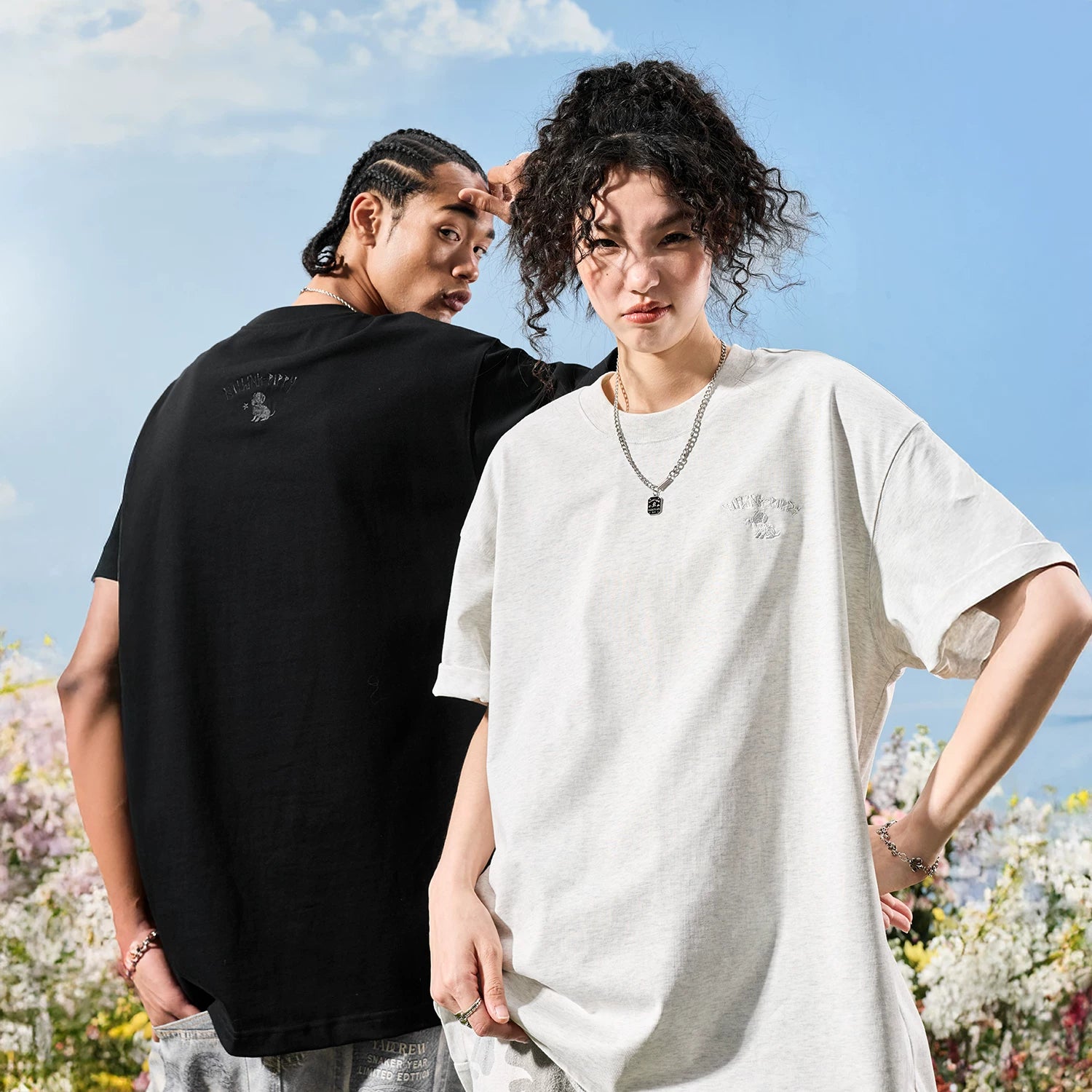 Nuthink American Trendy Brand Embroidered Dog Letter Short sleeved T-shirt for Men and Women Solona Cool 2026 New Summer Edition