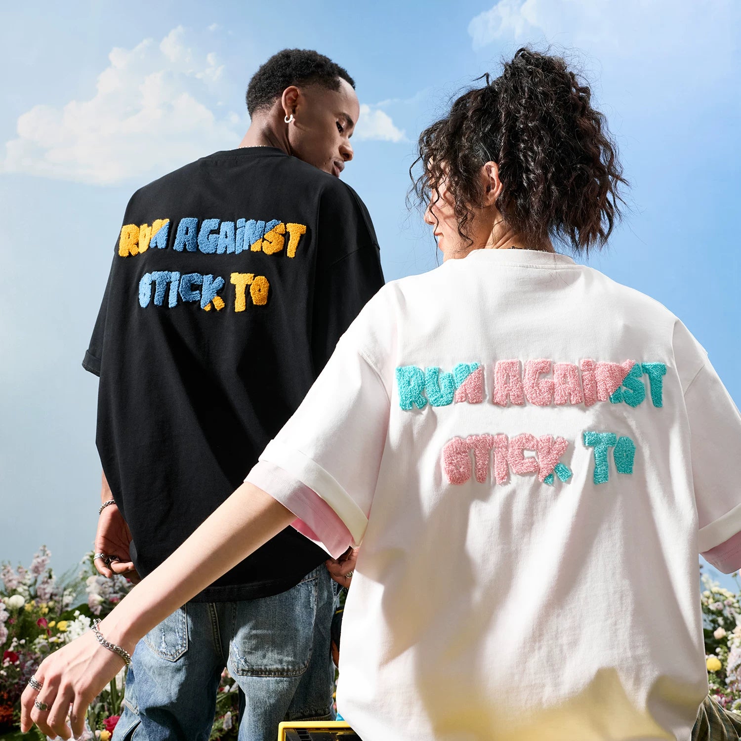 Nuthink American fashion brand embroidered contrasting letters dopamine short sleeved T-shirt for couples 2026 new summer collection